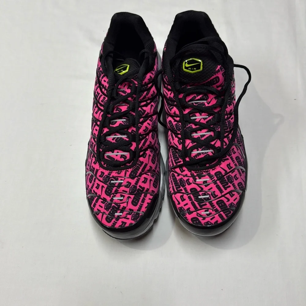 NEW Nike Air Max Plus Mercurial Mens Low Tuned Air Casual Shoes FJ4883-001 - Picture 1 of 16